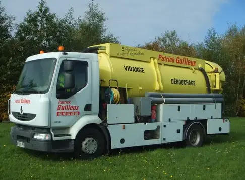 nettoyage cuve carburant Bourg des Comptes-2